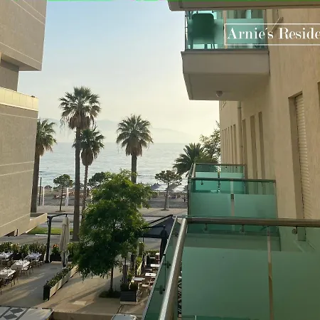 Arnie's - Seaside Promenade * Vlore